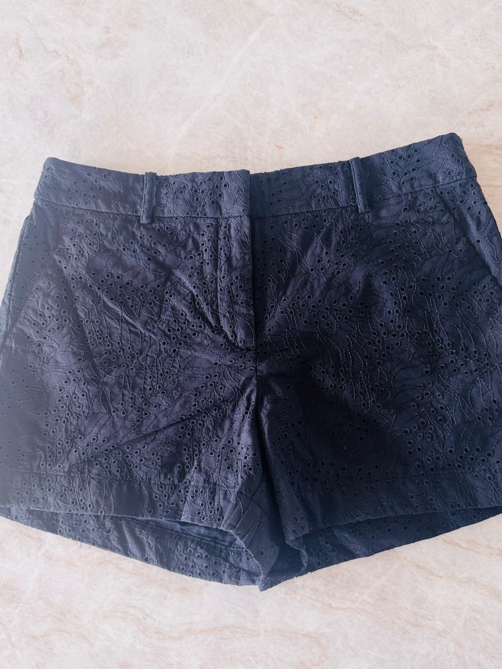 NWT LOFT Riviera Shorts Black Eyelet Embroidered Size 8